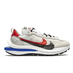 Nike Vaporwaffle sacai Sport Fuchsia Game Royal CV1363100